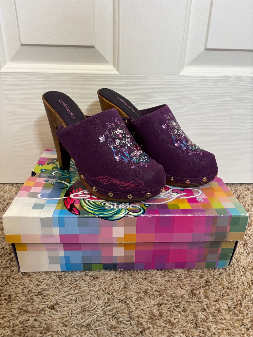 VTG Y2K Ed Hardy Portland purple suede mules floral skull design & studs Size 7